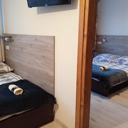Pokoje Goscinne U Babuni Bukowina Tatrzańska Exteriör bild