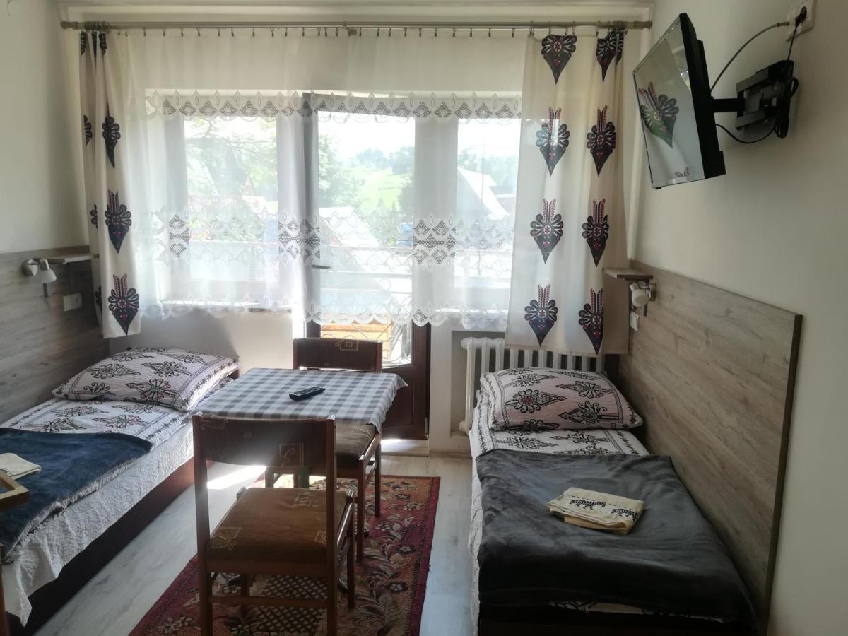 Pokoje Goscinne U Babuni Bukowina Tatrzańska Exteriör bild