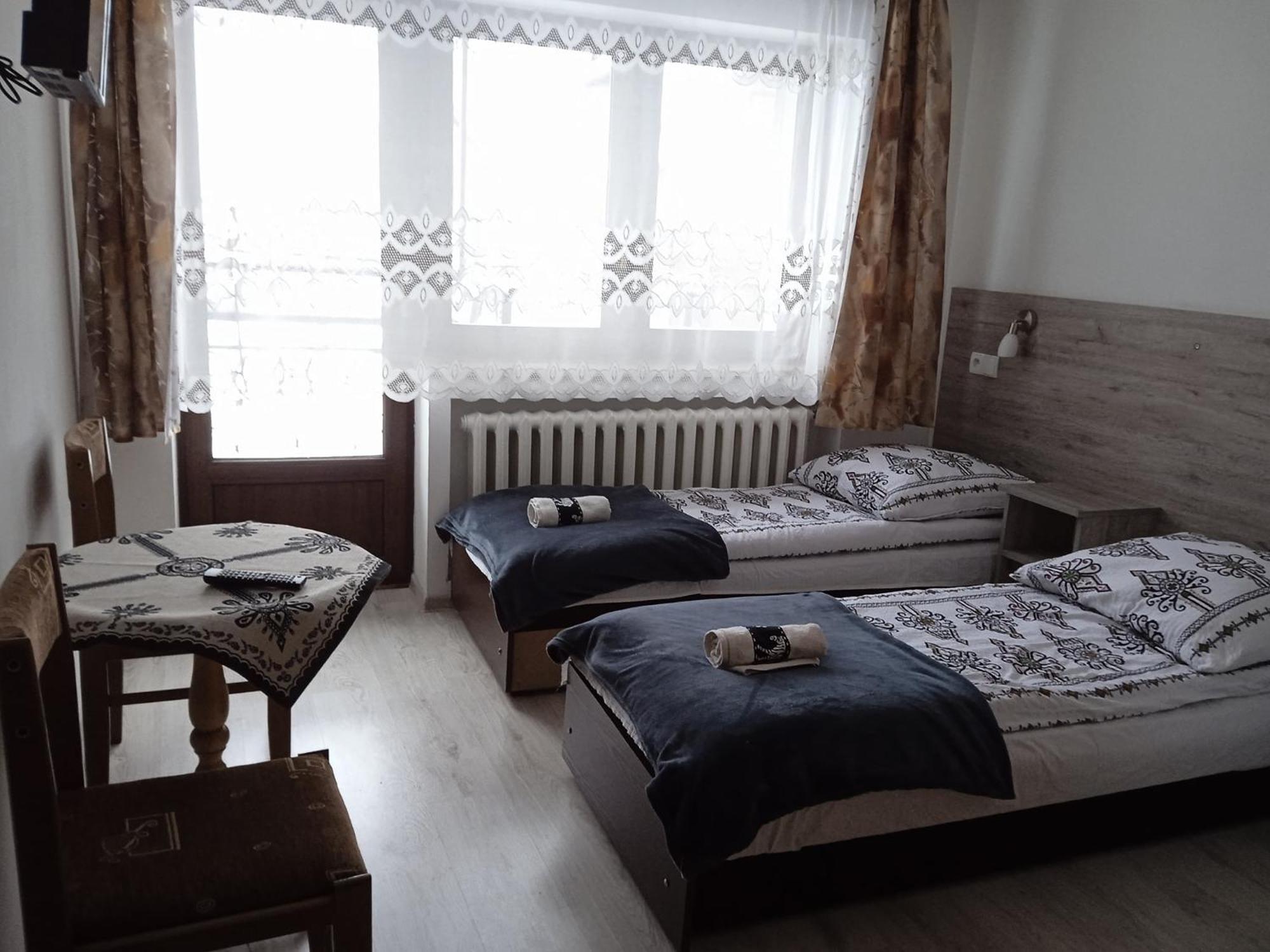 Pokoje Goscinne U Babuni Bukowina Tatrzańska Exteriör bild